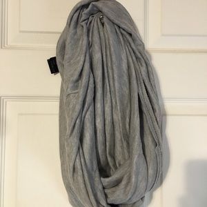 H&M gray infinity scarf